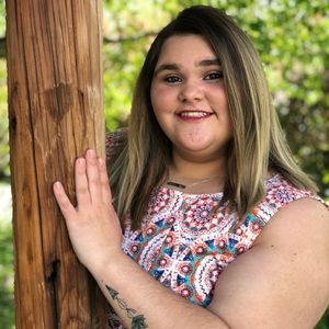 Meet your Posher, Ashley